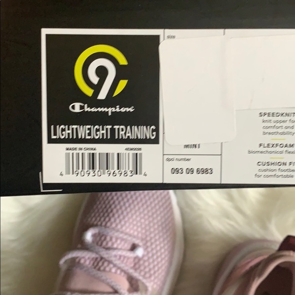 NEW Champion sneakers size 2 - Picture 7 of 8